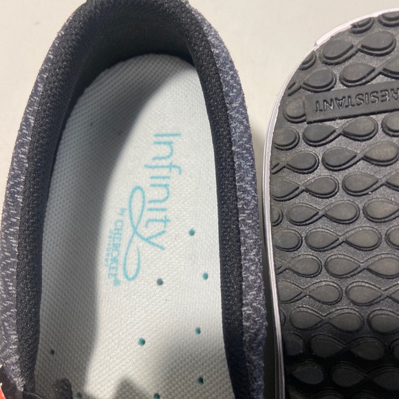 Infinity by Cherokee black/ gray flats size 9.5 NWT - Picture 6 of 7